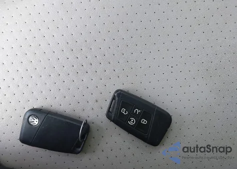 2019 Volkswagen Jetta 1.4T R-Line/1.4T S/1.4T Se from USA, damaged, VIN 3VWC57BUXKM121722